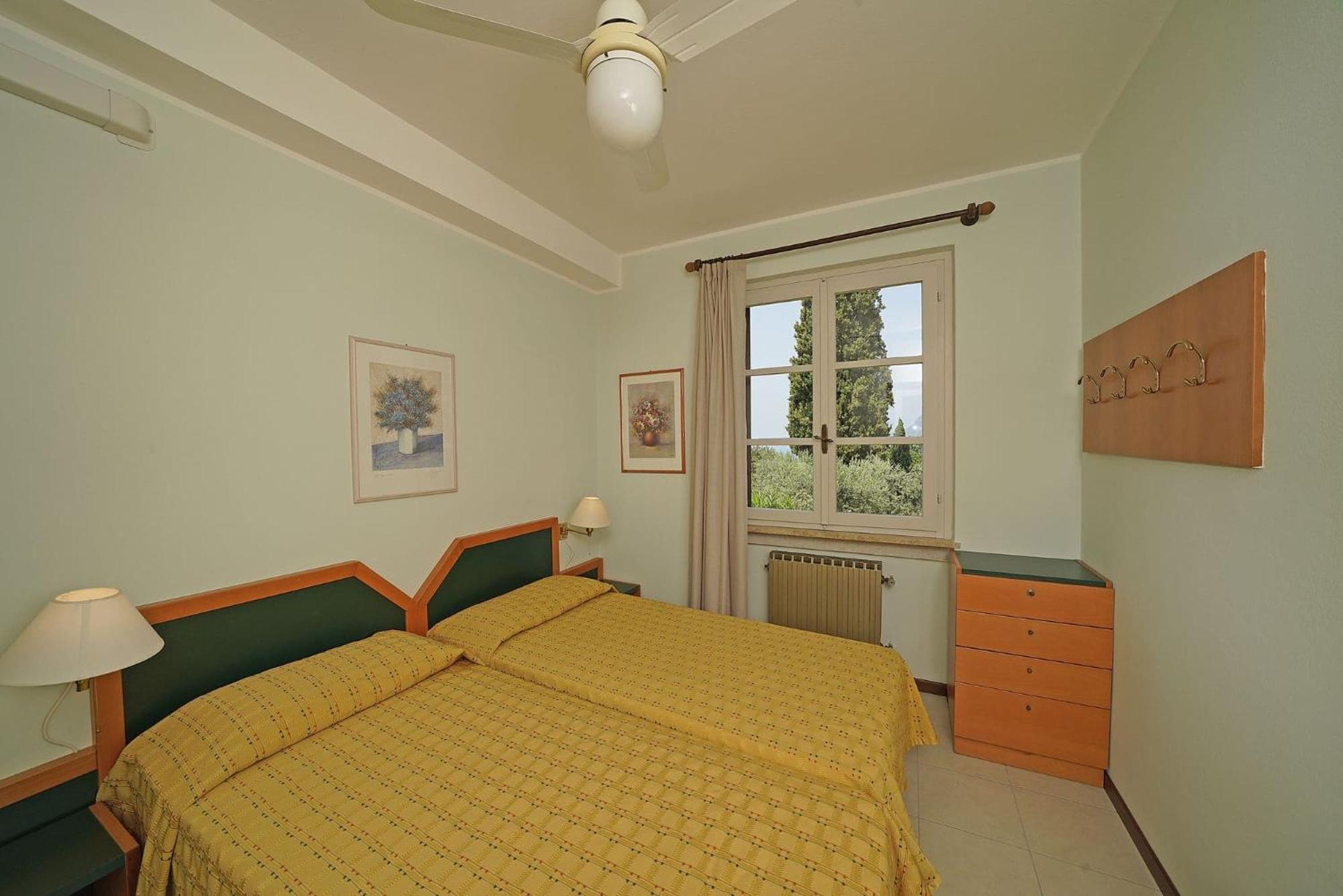 Residence Arca Бардолино Экстерьер фото
