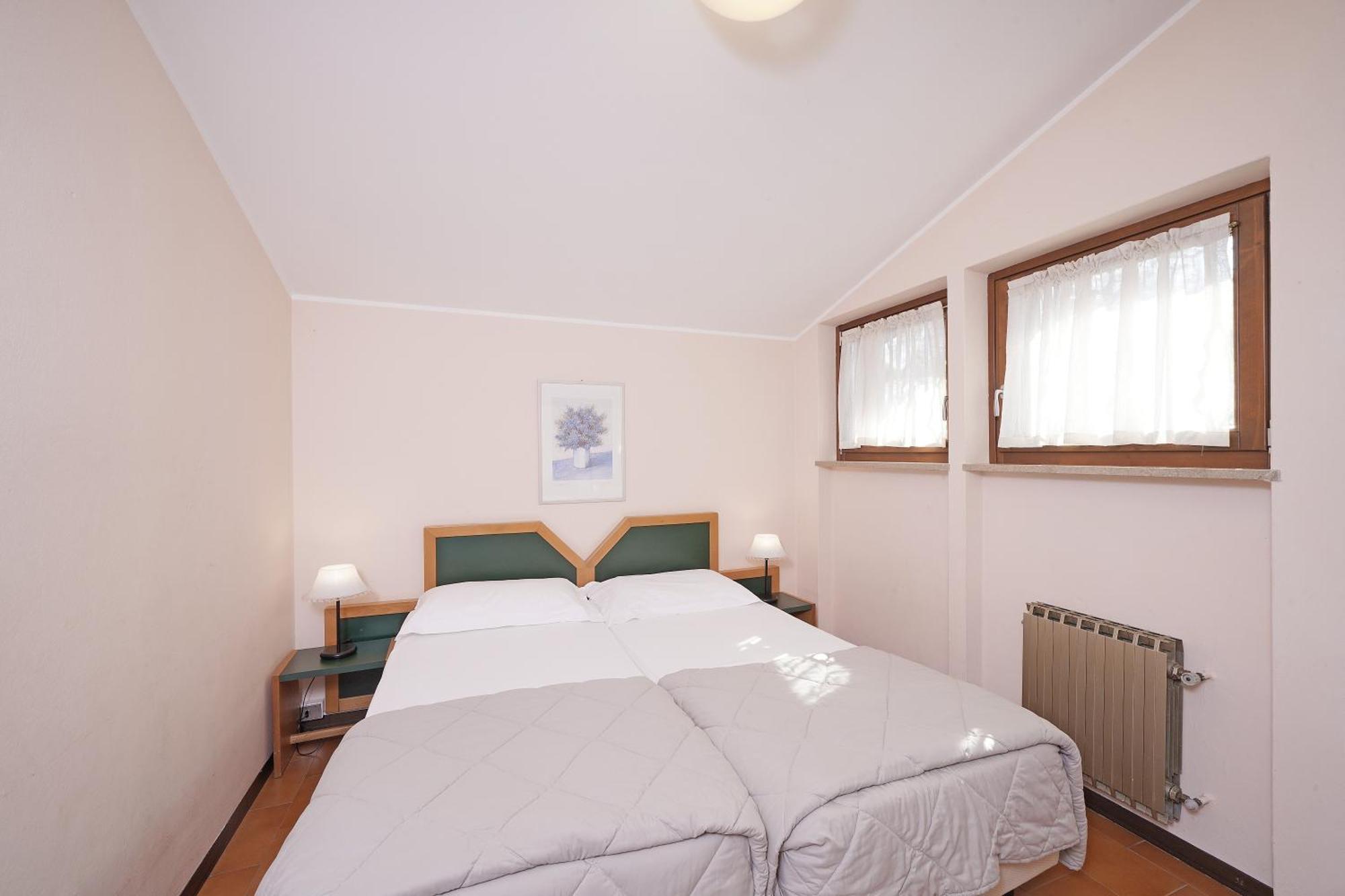 Residence Arca Бардолино Экстерьер фото